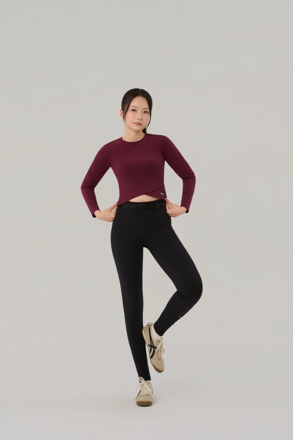 Kỳ Lân - Asian Activewear Long Sleeve Shirt Lotus Long Sleeve - Wine